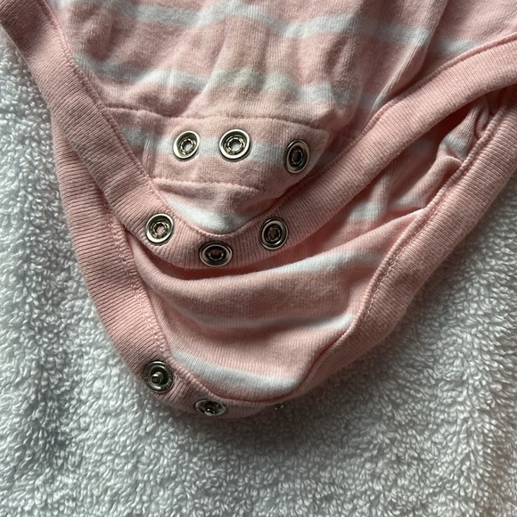 Hanna andersson striped onesie - Picture 4 of 4